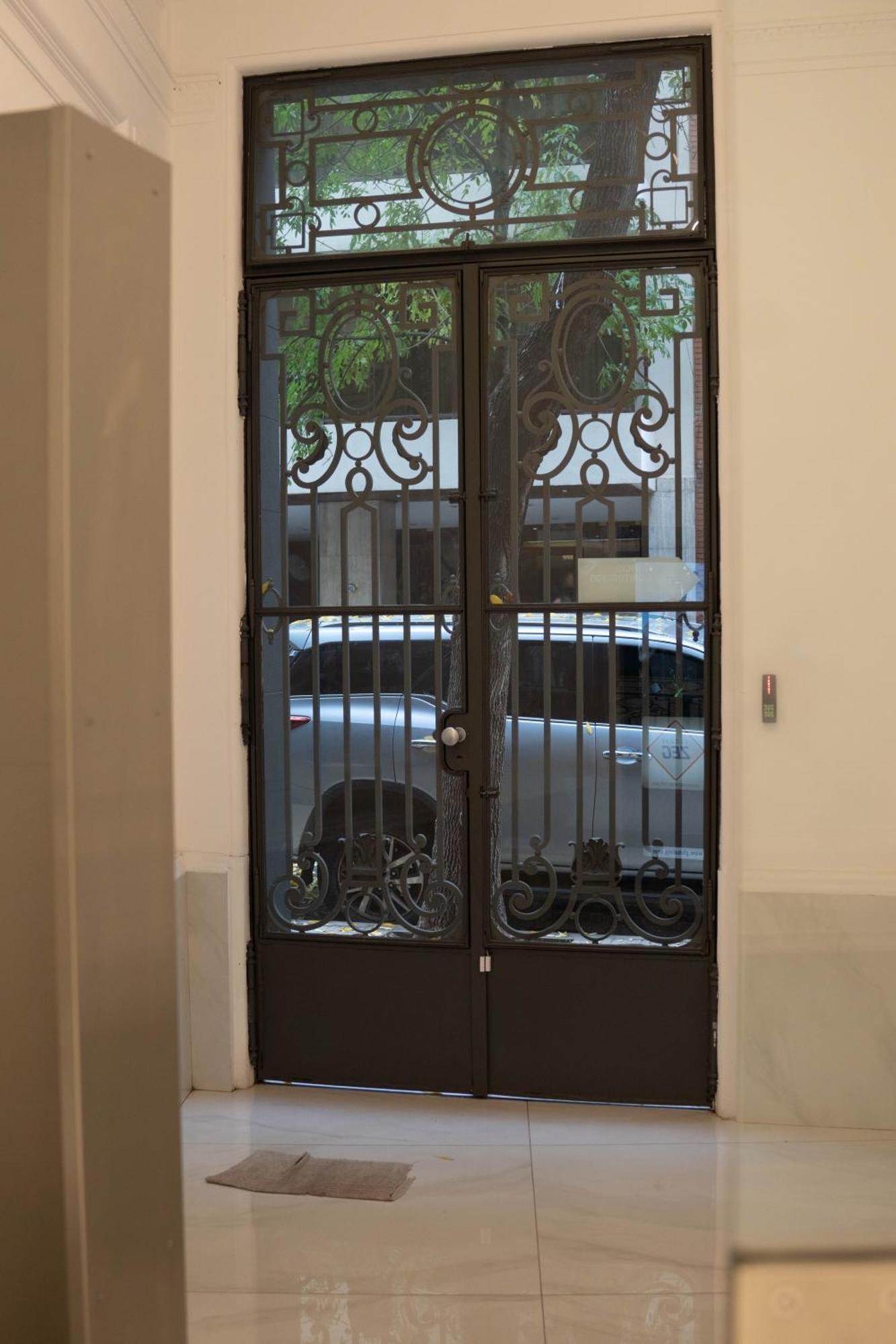 Vizion Juncal- Encanto Frances En El Corazon De Recoleta Buenos Aires Dış mekan fotoğraf